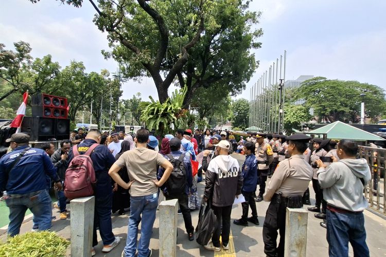 Dibebani Biaya Revitalisasi Ratusan Juta, Pedagang Pasar Sunter Podomoro: Sangat Tidak Logis