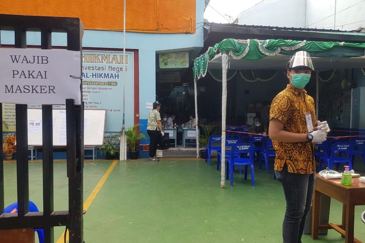TPS 31 Pondok Cabe Ilir Pamulang Tangerang Selatan Banten,tempat pencoblosan Wakil Walikota Tangsel Ruhamaben 