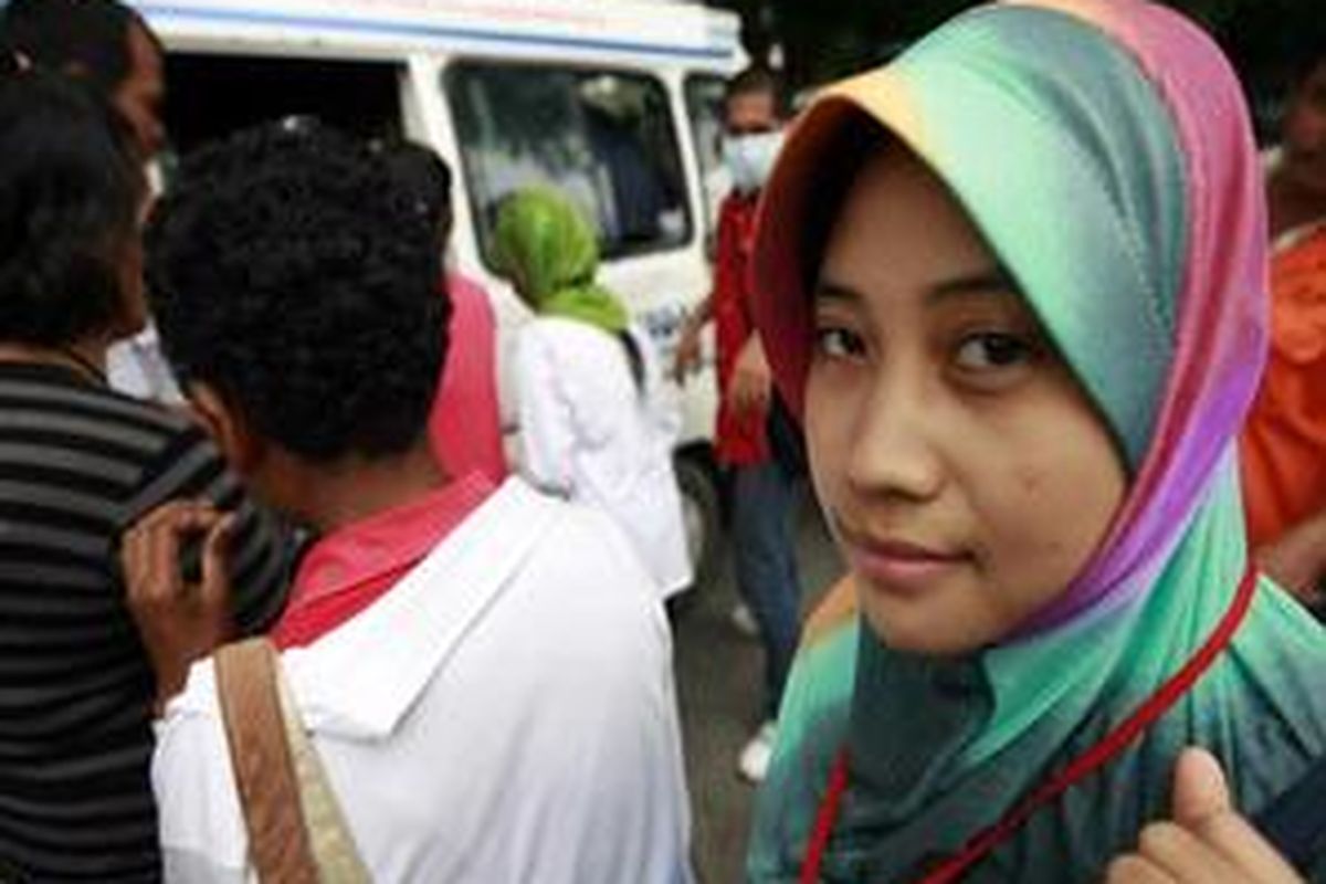 153 Indonesian workers, on June 24, 2010, are repatriated by the Malaysian government 4 days after World Refugee day. Many had been working in Malaysia illegally, without work permits. 
