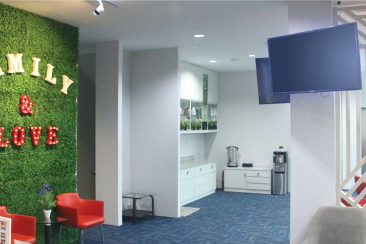 Suasana di dalam Klinik Lamina.