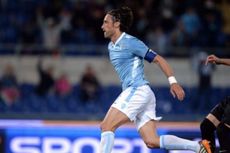 Kapten Lazio Bertahan hingga 2015