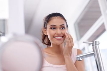 Apa itu Glow Up? Berikut Daftar yang Perlu Kamu Lakukan untuk Mendapatkannya