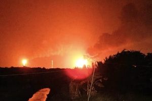 Muncul Kobaran Api Besar di Area Kilang Balongan Indramayu Hingga Gegerkan Warga, Pertamina Beri Penjelasan