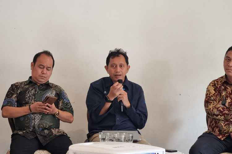 Ketua Tim Perizinan Telekomunikasi Ditjen Penyelenggaraan Pos dan Informatika Kominfo Falatehan dalam sebuah diskusi di Jakarta, Rabu (12/6/2024).