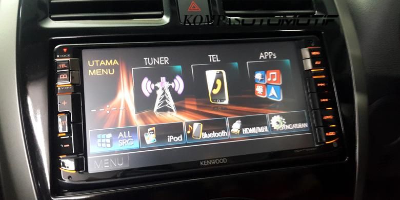 Head unit baru jadi andalan March tahun ini untuk membuai konsumen.