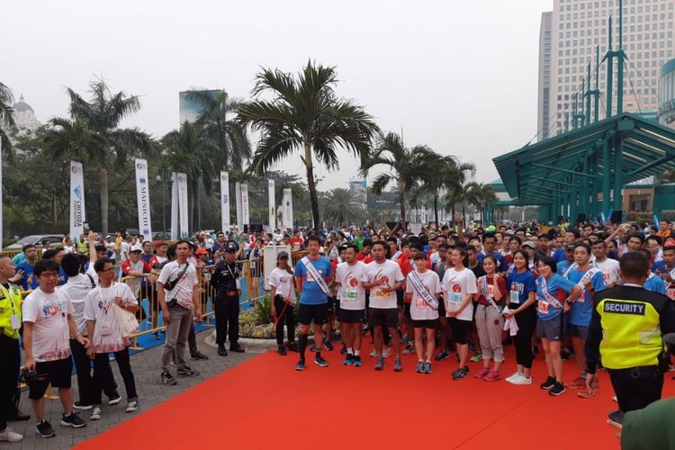 Jakarta Kizuna Ekiden 2018 berlangsung di kawasan sekitar Plaza Senayan, Jakarta, Minggu (23/9/2018) pagi.