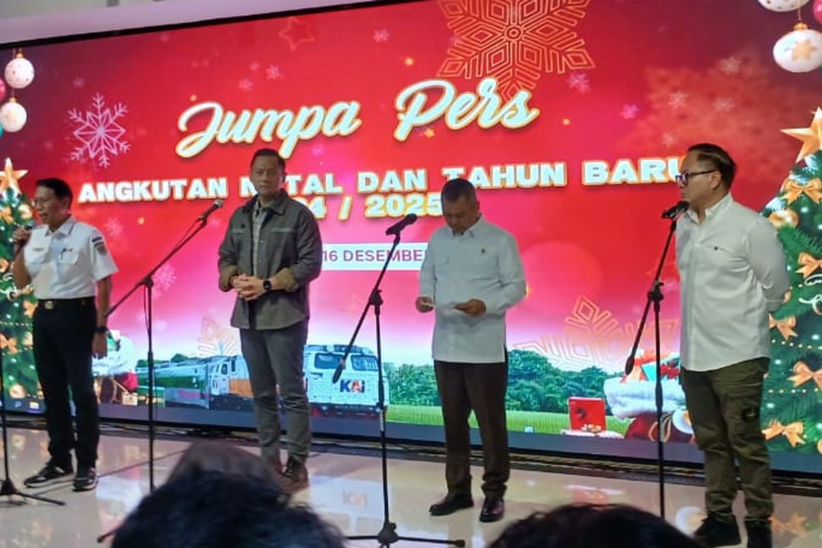 Konferensi pers Direct Train rute Gambir-Yogyakarta di Stasiun Gambir, Jakarta, Senin (17/12/2024).