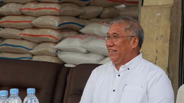 Direktur Utama (Dirut) Perusahaan Umum Badan Urusan Logistik (Perum Bulog) Bayu Krisnamurthi mengimbau masyarakat agar tak khawatir akan kenaikan harga dan stok beras.