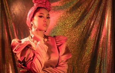 Jinan Laetitia berdamai dengan pelbagai ekspektasi orang lain terhadap dirinya di lagu Mannequin.