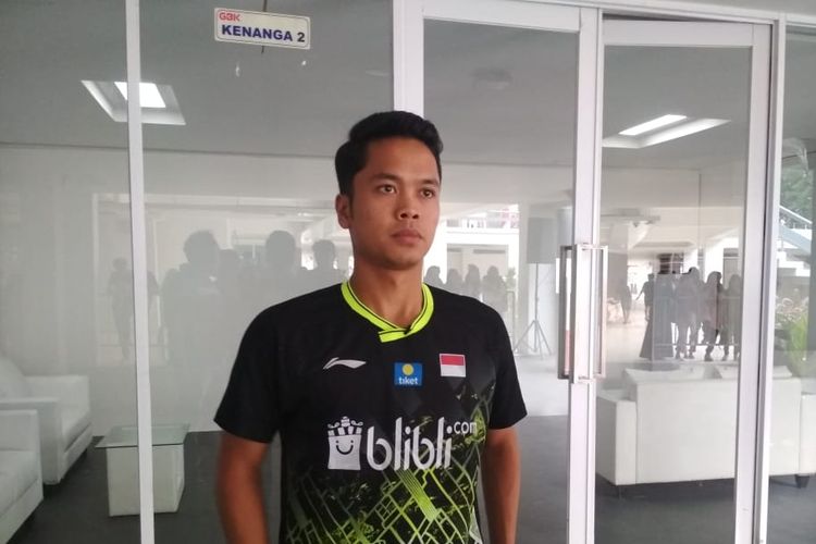 Tunggal putra Indonesia, Anthony Sinisuka Ginting, di Istora Senayan saat menghadairi konfrensi pers Indonesia Masters 2020, Senin 13 Januari 2020.