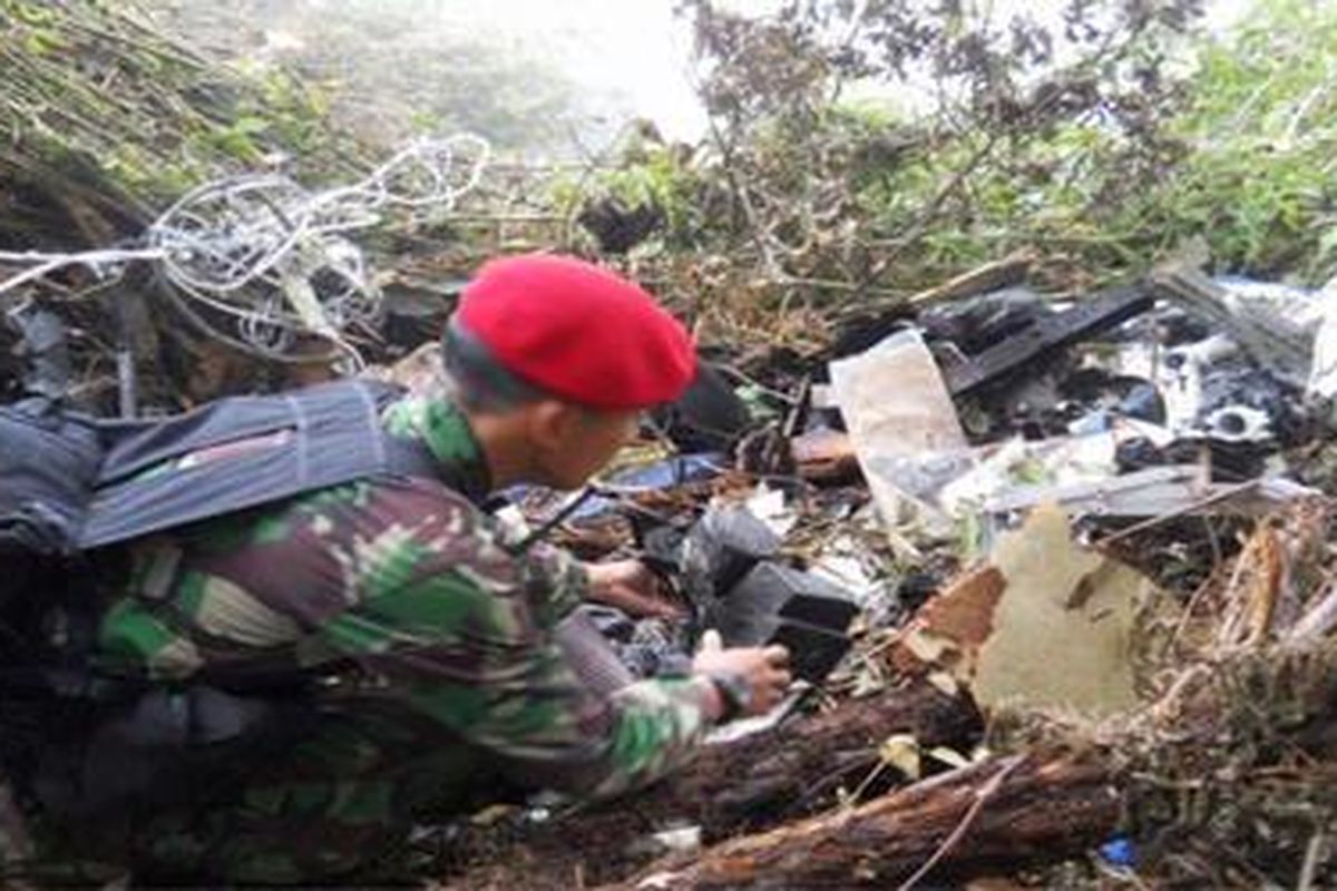 Tim penemu VCR Sukhoi Superjet 100