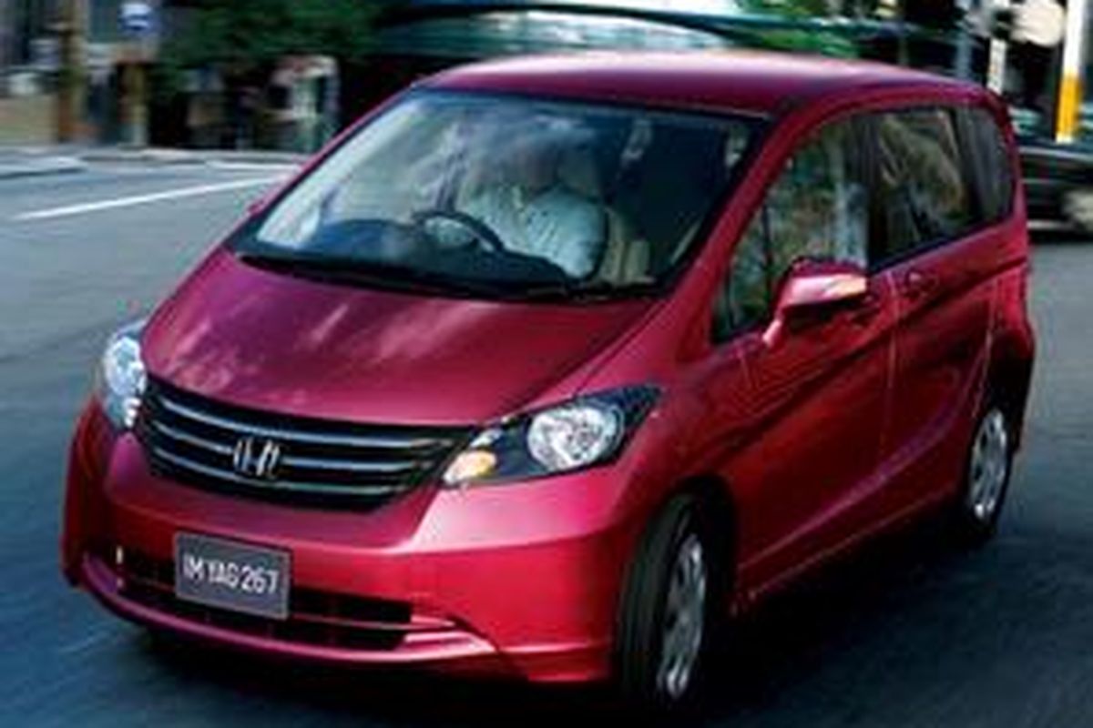 Honda Freed, tak hanya ditunggu konsumen Indonesia, juga negara Asean lainnya.