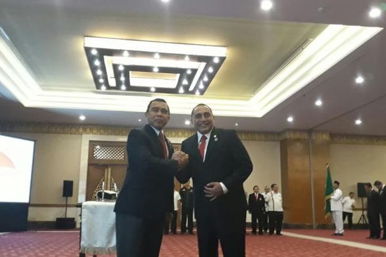 Ketua Umum PSSI Edy Rahmayadi saat menjalani pelantikan kepengurusan PSSI periode 2016-2020 di Gedung Balai Kartini, Jakarta, Jumat (27/1/2017).