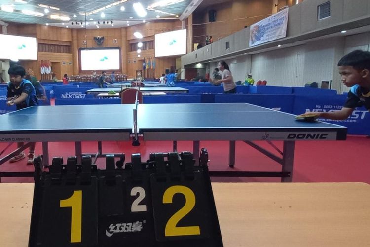 Universitas Terbuka (UT) dan Bank Tabungan Negara (BTN) menggelar Turnamen Tenis Meja Pelajar Nasional pada 26-28 Agustus 2022 di Kompleks UT, Pondok Cabe, Jakarta Selatan.

