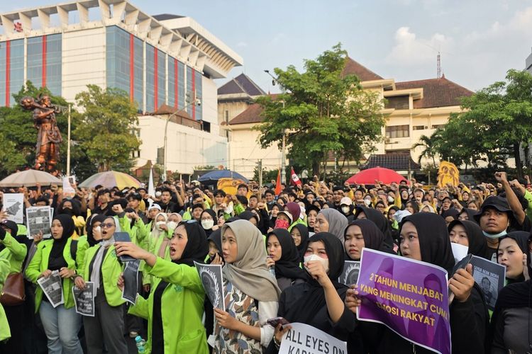 Jalan Pahlawan Semarang Tutup Total, Mahasiswa Demo Bawa 5 Tuntutan