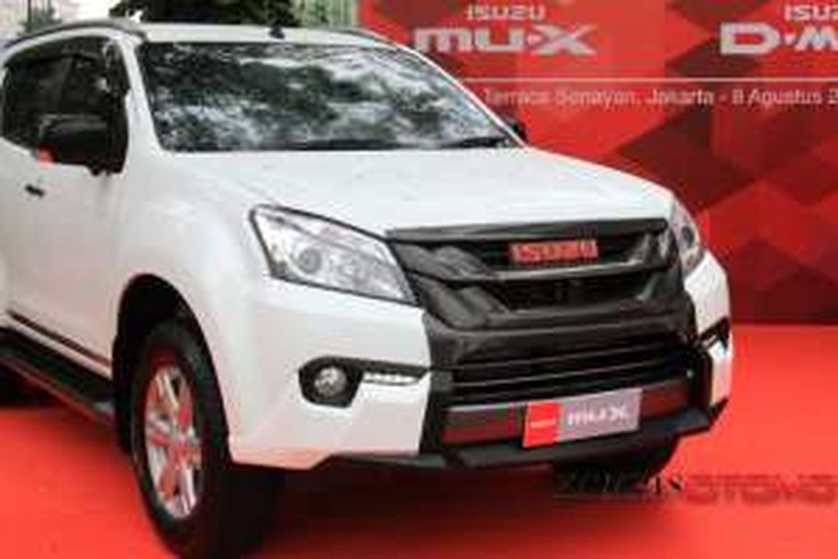 Isuzu mu-X facelift yang dibawa ke Indonesia tak membawa mesin baru 1.900 cc Blue Power.