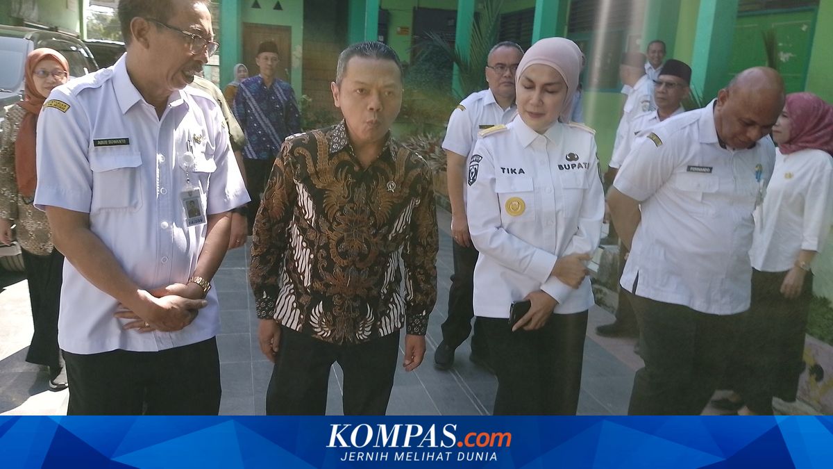 Wamendikdasmen Apresiasi SPMB di Kendal, Soroti Literasi Digital hingga Kekurangan Guru