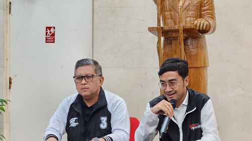 Tunggu Putusan MK, PDI-P Sebut Pertemuan Megawati-Prabowo Belum Terlaksana Bukan karena Jokowi