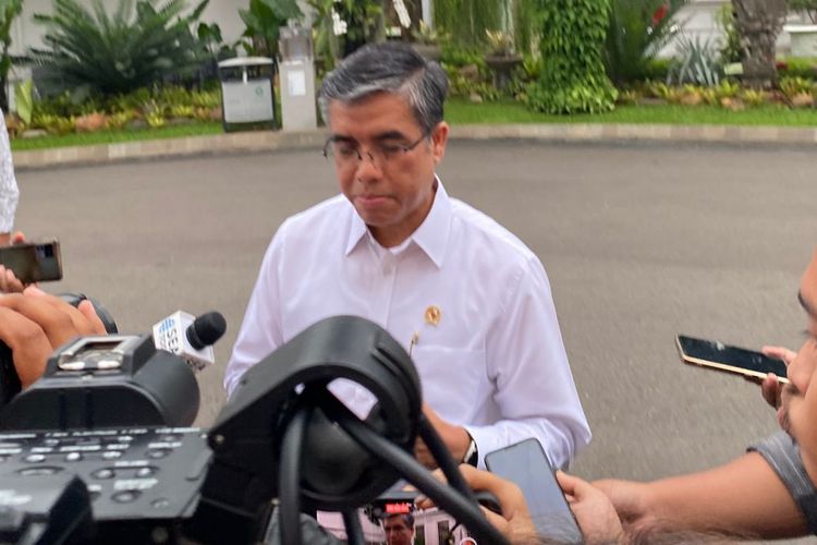 Kenaikan Upah Dikhawatirkan Picu PHK, Ini Kata Menaker