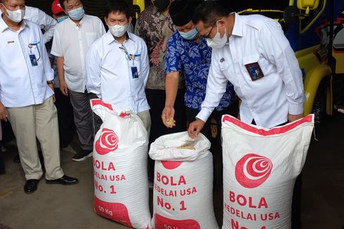 Diguyur Kedelai Murah Bulog, Perajin Tahu Tempe Bernapas Lega