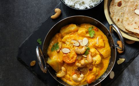 Indian Restaurant Offers “Covid Curry” to Ease Diners during Pandemic