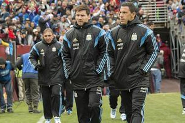 Lionel Messi hanya memakai kostum latihan pada laga persahabatan antara Argentina dan El Salvador. 