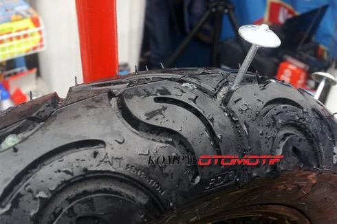 Cara Tambal Ban Tubeless Model Tusuk Ternyata Tidak Disarankan 