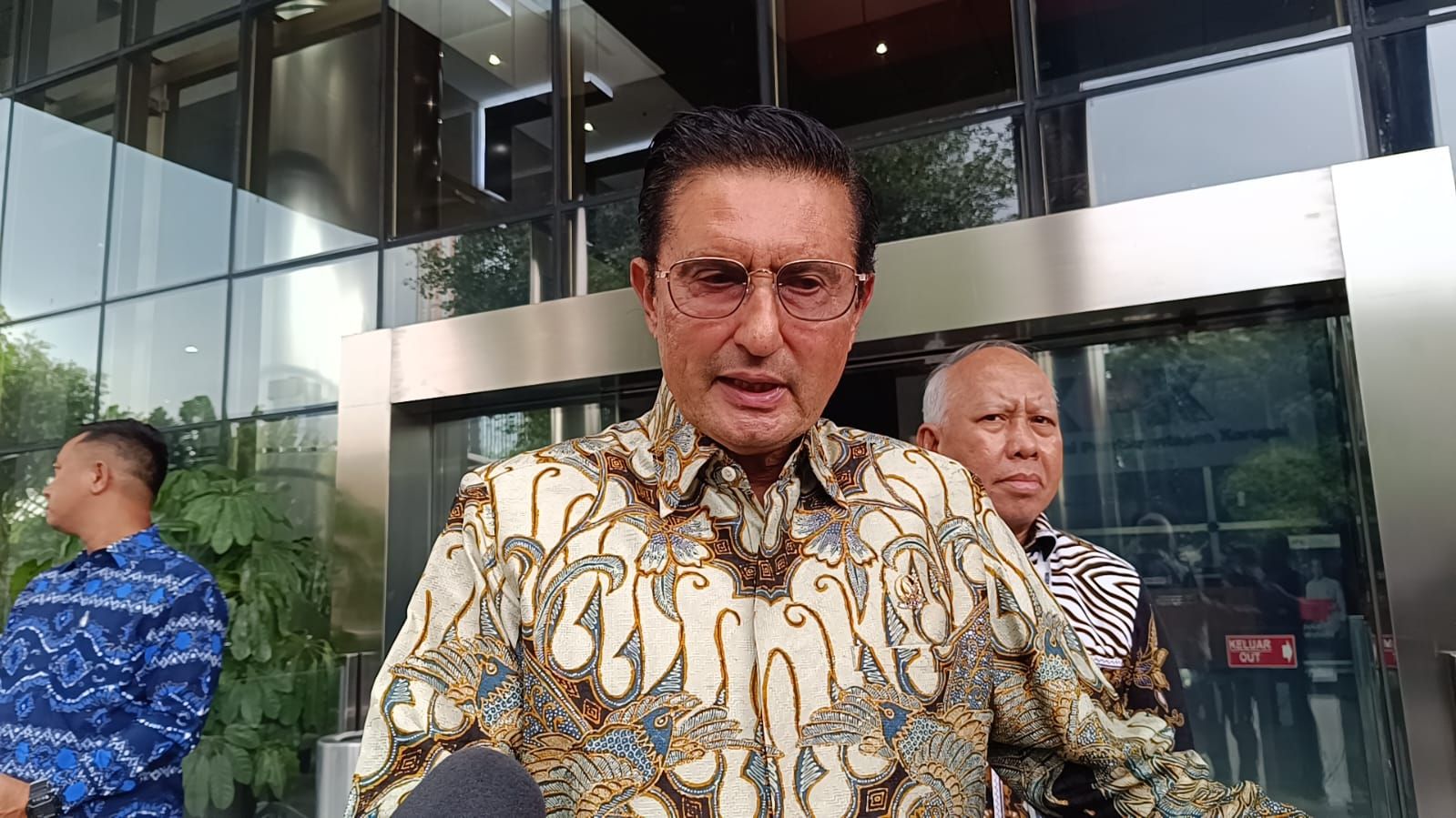 KPK Cecar Wakil Ketua MPR Soal Penagihan Pembayaran APD Covid-19 