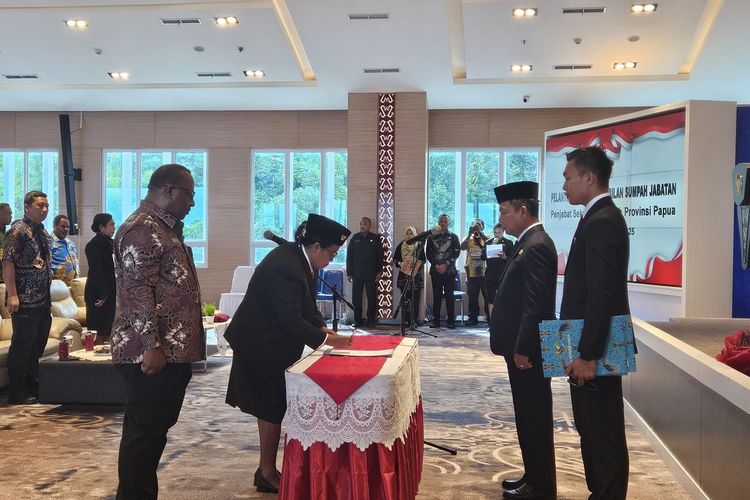 Suzana Wanggai Dilantik Jadi Penjabat Sekda Papua, Pernah Jabat Pj Bupati Kepulauan Yapen