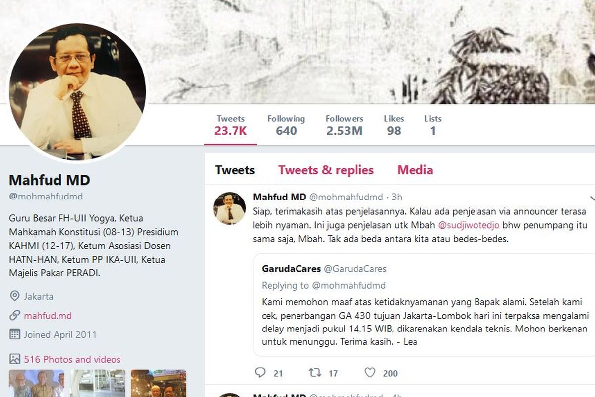 Mantan Ketua Mahkamah Konstitusi, Mahfud MD mengeluhkan keterlambatan penerbangan Garuda Indonesia Jakarta-Lombok melalui akun Twitter, Senin (11/2/2018).