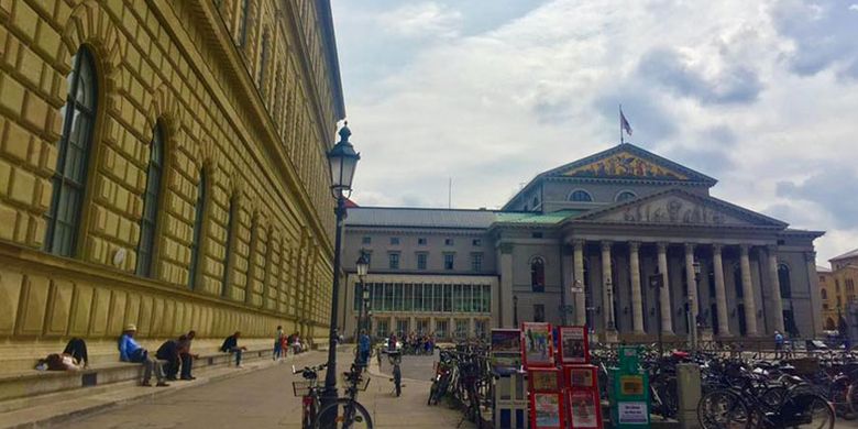 Perpustakaan Bavaria Munich di Jerman.