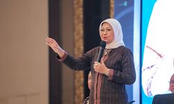 Selama Ramadhan, Menaker Pastikan Pembayaran THR Tepat Waktu dan Penyusunan Jamsos Terus Berjalan