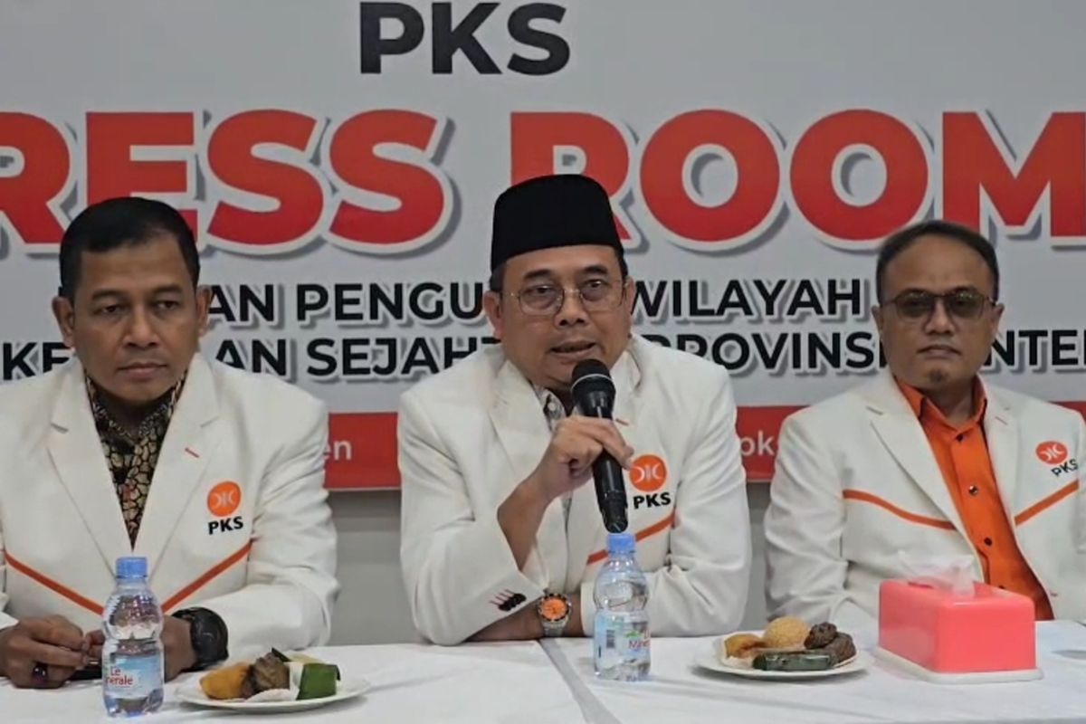 Wakil Ketua DPRD Banten Budi Prajogo Dicopot Buntut Memo Titip Siswa SPMB,  PKS Minta Maaf