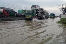Banjir Rob, Jalur Pantura Demak Macet Berjam-jam