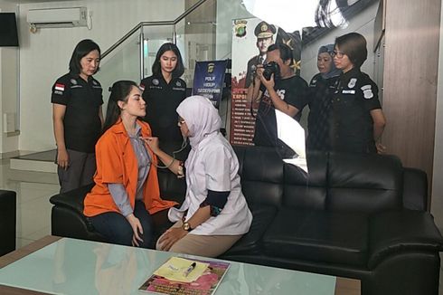 Sebelum Diserahkan ke Kejaksaan, Jennifer Dunn Jalani Pemeriksaan Kesehatan