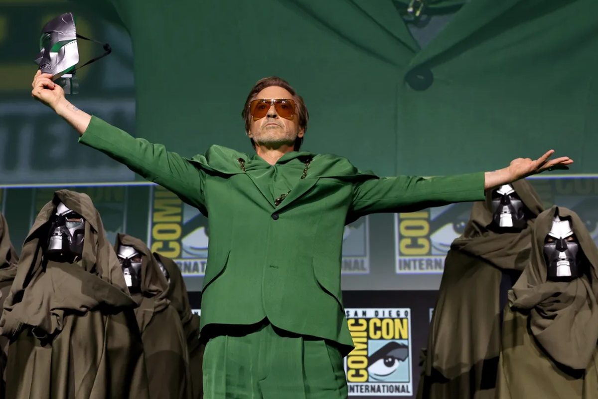 Robert Downey Jr sebagai Doctor Doom