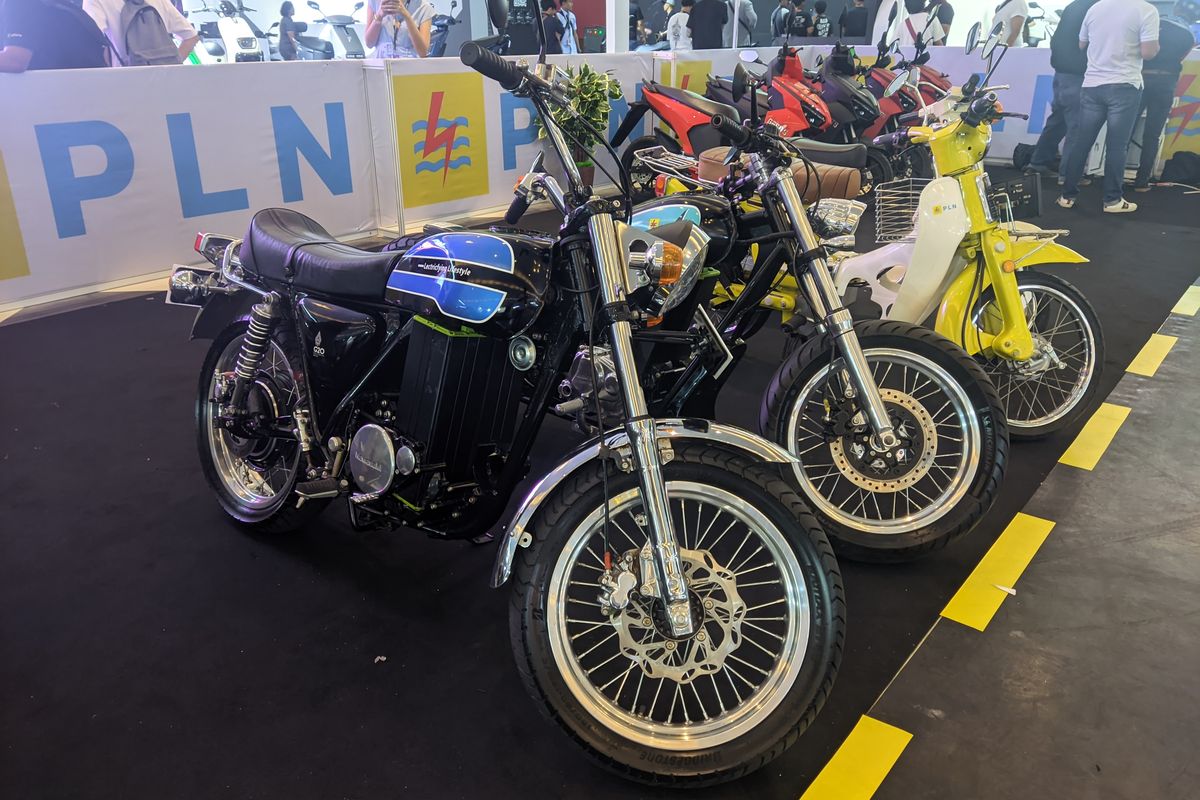 Deretan motor listrik konversi di Pameran IIMS 2023