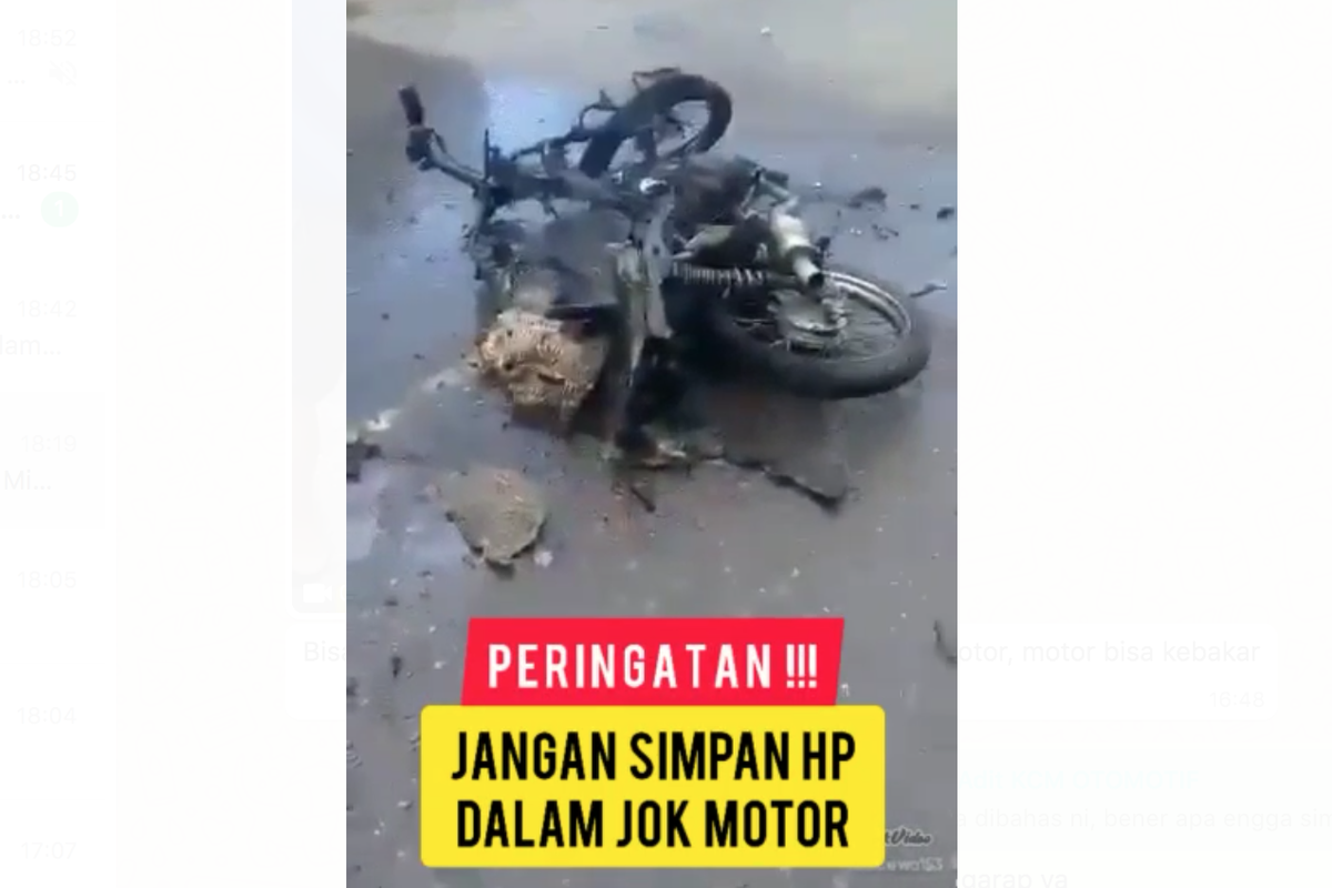 Simpan HP dalam jok motor