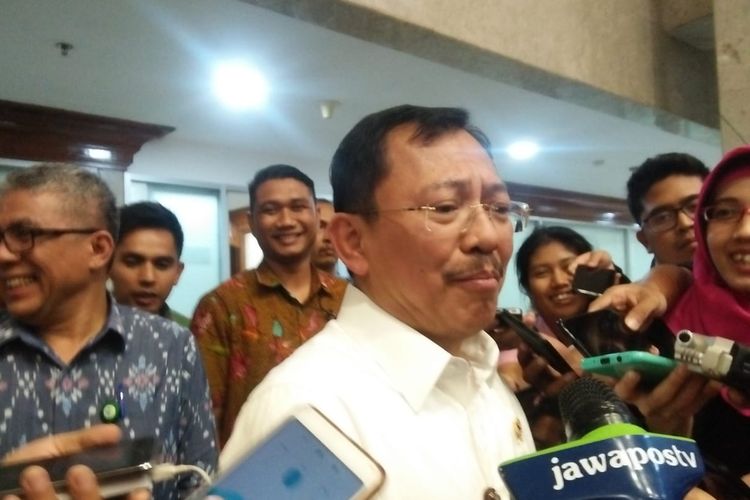Menteri Kesehatan Republik Indonesia Terawan Agus Putranto di Kompleks Parlemen, Senayan, Jakarta, Selasa (5/11/2019).