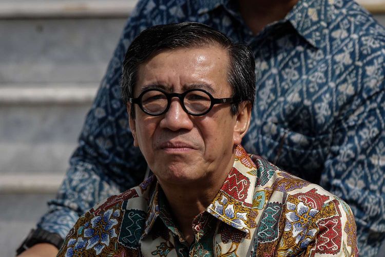 Menteri Hukum dan HAM, Yasonna Laoly sebelum pelantikan menteri-menteri Kabinet Indonesia Maju di Istana Negara, Jakarta, Rabu (23/10/2019). Presiden RI Joko Widodo mengumumkan dan melantik Menteri-menteri Kabinet Indonesia Maju serta pejabat setingkat menteri.