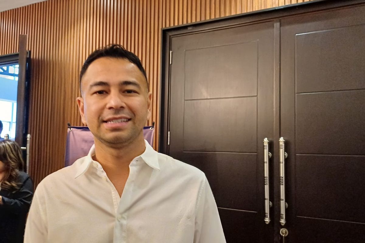 Raffi Ahmad saat ditemui di kantor RANS di daerah BSD City, Tangerang Selatan, Banten, Jumat (12/1/2024). 