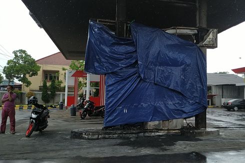 Kebakaran Hanguskan SPBU di Sukabumi, Satu Luka dan 3 Mobil Rusak
