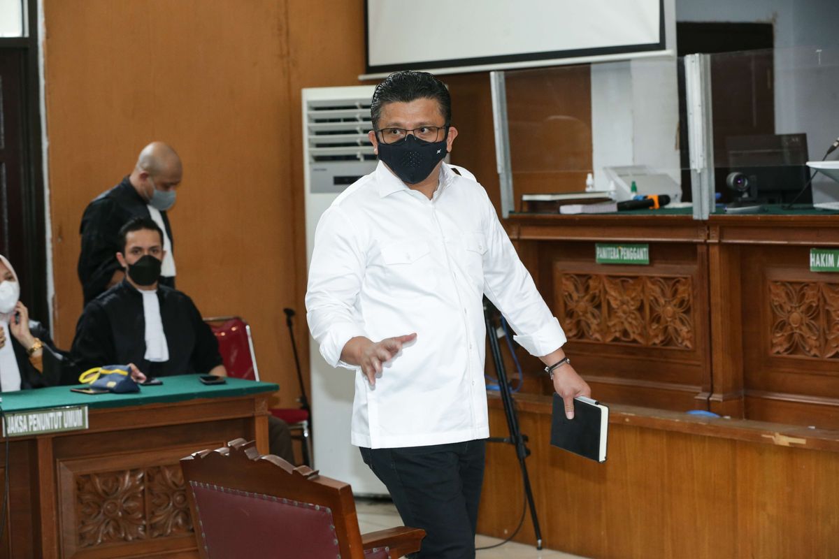 Terdakwa kasus dugaan pembunuhan berencana terhadap Nofriansyah Yosua Hutabarat atau Brigadir J, Ferdy Sambo menjalani sidang putusan di Pengadilan Negeri Jakarta Selatan, Senin (13/2/2023).