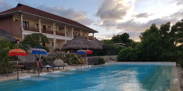 Hotel Mario berada di Pantai Kita Mananga Aba, Desa Ramadana, Kecamatan Loura, Kabupaten Sumba Barat Daya, Nusa Tenggara Timur, Sabtu (2/6/2018).