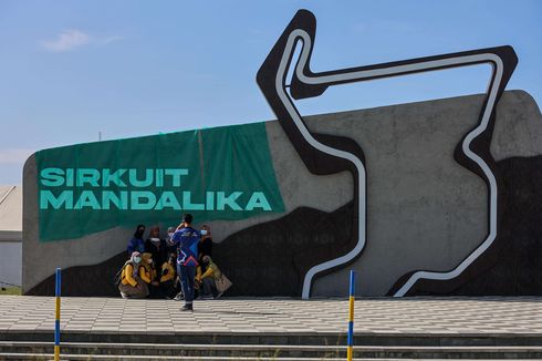 Jadwal MotoGP Mandalika 20 Maret: Wakil Indonesia Ukir Sejarah di Moto3, Quartararo Start Terdepan