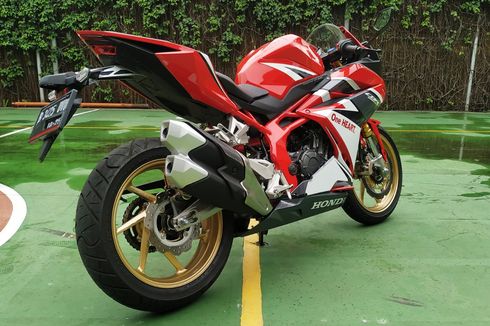 Kencan dengan CBRR250RR SP QS, Tenaga dan Torsi Jadi Lebih Galak