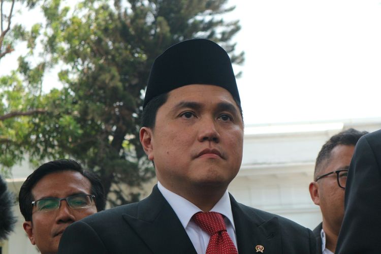 Menteri BUMN Erick Thohir usai dilantik Presiden Joko Widodo
