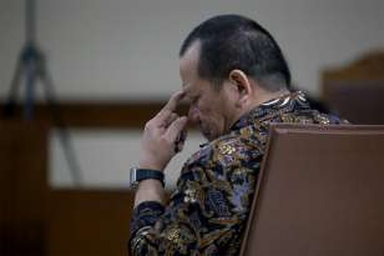 Mantan Ketua Umum Kamar Dagang dan Industri Jawa Timur, La Nyalla Mattalitti menjalani persidangan di Pengadilan Tipikor Jakarta, Rabu (30/11/2016). La Nyalla Matalitti ditetapkan sebagai tersangka kasus dugaan korupsi dana hibah Kadin Jawa Timur tahun 2012 pada 16 Maret 2016.
