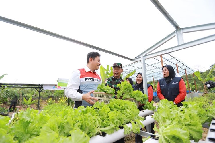Dari Energi Bersih hingga Peluang Usaha, Program DEB Perkuat Ekonomi Masyarakat Desa