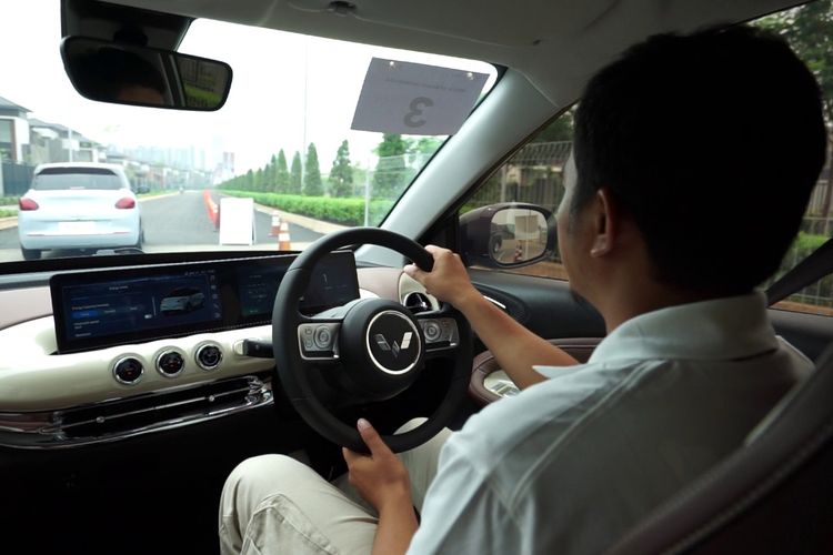 Test drive Wuling Binguo EV